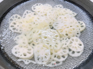 凉拌藕片的做法步骤：2