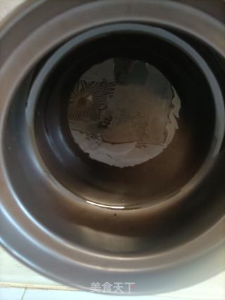 砂锅花甲粉的做法步骤：3