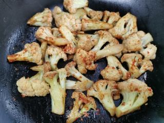 香辣花菜的做法步骤：6
