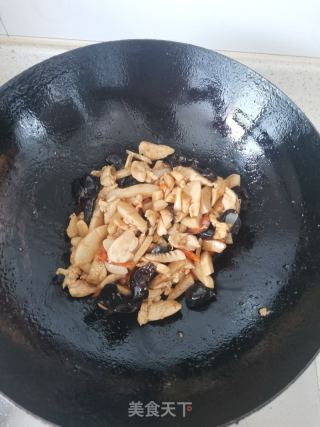 鸡片炒冬笋的做法步骤：10