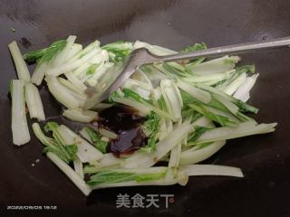 炒海白菜梗的做法步骤：2