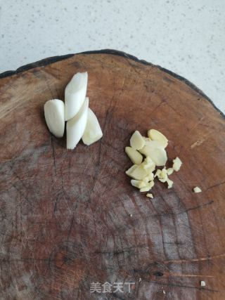 香辣黄花鱼的做法步骤：2