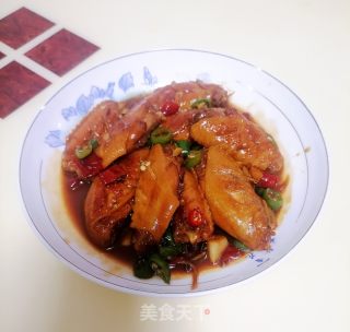 红烧鸡翅的做法步骤：10