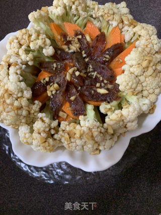 臘腸蒸花菜的做法步骤：8