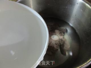 萝卜牛尾汤的做法步骤：5
