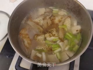 菌菇豆腐汤的做法步骤：6