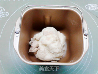 红糖芝麻酱酸奶面包的做法步骤：3