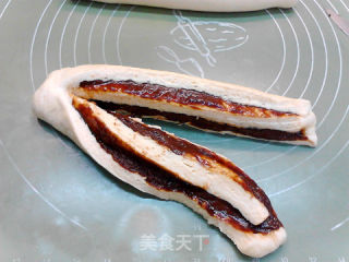 红糖芝麻酱酸奶面包的做法步骤：14