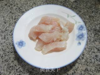 咸菜野山笋煮巴沙鱼柳的做法步骤：5