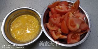 西红柿鸡蛋面的做法步骤：1