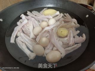 卤老鸡爪鸭掌的做法步骤：2