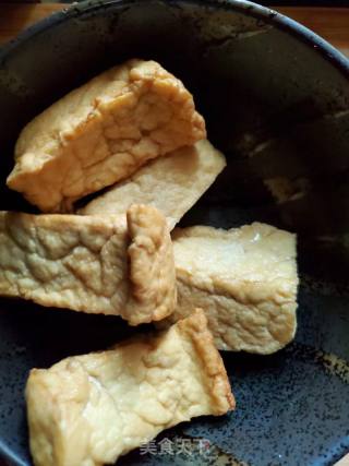 番茄烧客家豆腐的做法步骤：2