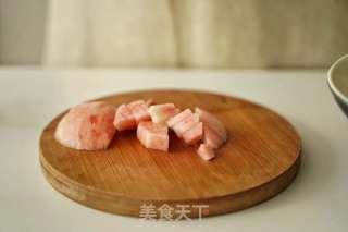 桃趣蜜桃拿铁的做法步骤：2