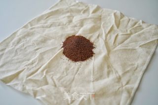 手搓玫瑰冰粉的做法步骤：2