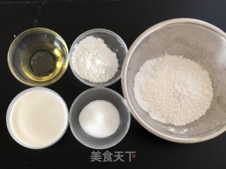 黄豆粉糯米凉糕（年糕糍粑）的做法步骤：1