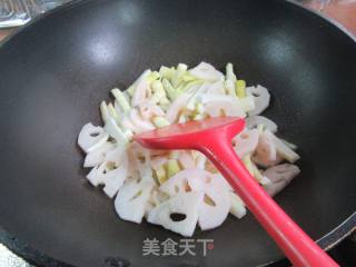 细笋炒莲藕的做法步骤：5