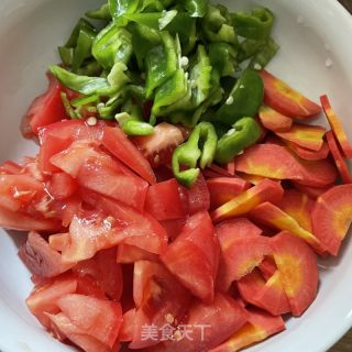 韭薹炒时蔬的做法步骤：4