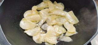 孜然土豆片的做法步骤：4