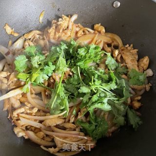 孜然炒鸡胸肉的做法步骤：6