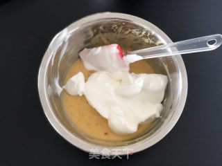 金丝肉松杯子蛋糕的做法步骤：6