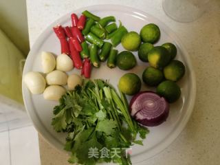 泰式酸辣汁的做法步骤：1