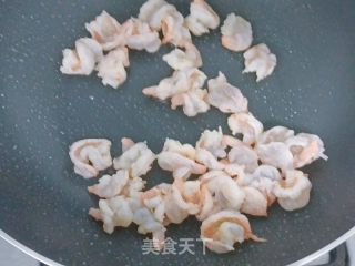 菠萝虾球的做法步骤：7