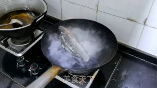 鲤鱼豆腐汤的做法步骤：2