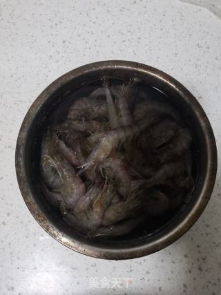 虾仁烧豆腐的做法步骤：1