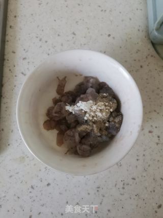虾仁烧豆腐的做法步骤：4