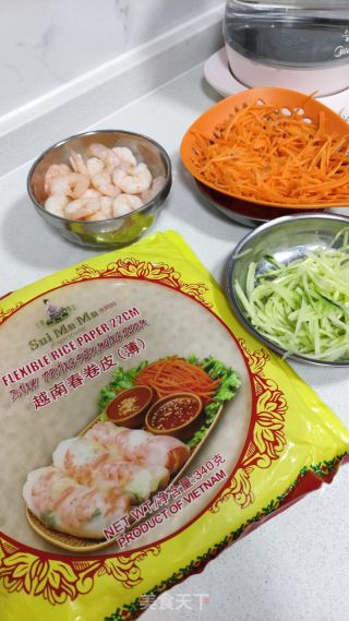 泰式春卷的做法步骤：1