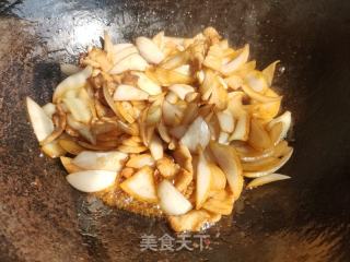 五花肉炒洋葱的做法步骤：10