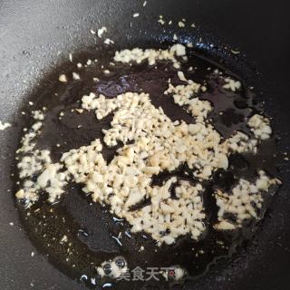 蒜蓉炒生菜的做法步骤：3