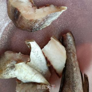 红烧鳕鱼的做法步骤：2