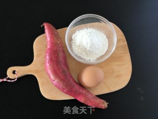 奶香红薯饼的做法步骤：1