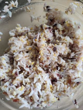 海鲜炒饭的做法步骤：4