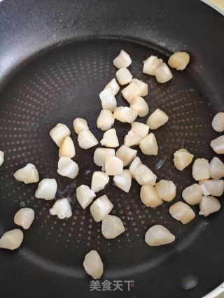 海鲜炒饭的做法步骤：6
