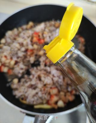 海鲜炒饭的做法步骤：9