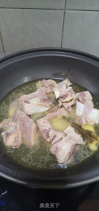 牛肋排煲白萝卜的做法步骤：6