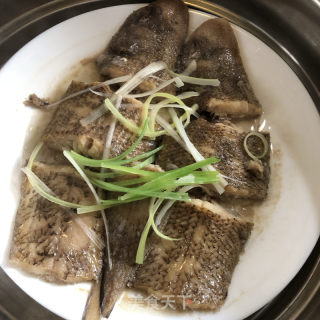 蒸龙利鱼的做法步骤：4