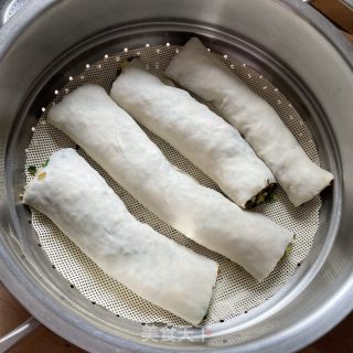 韭菜鸡蛋滋卷的做法步骤：8