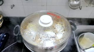 清蒸大闸蟹的做法步骤：3
