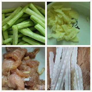 豆角焖面的做法步骤：1