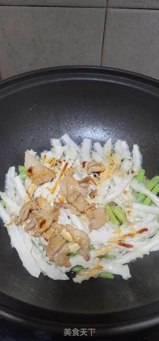 豆角焖面的做法步骤：7