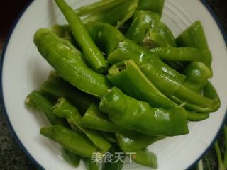 虎皮辣椒的做法步骤：2