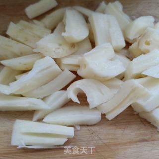 莲藕玉米炖公鸡的做法步骤：8