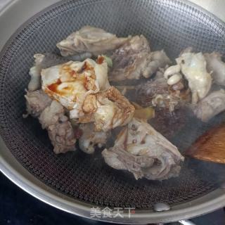 莲藕玉米炖公鸡的做法步骤：14