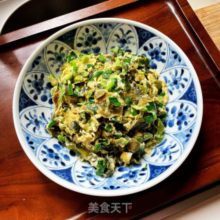 裙带菜炒蛋的做法步骤：9