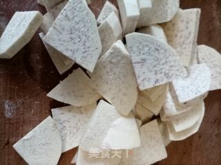 排骨蒸芋头的做法步骤：2