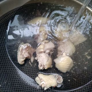 板栗烧鸡腿的做法步骤：7