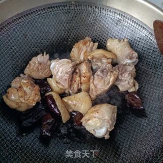 板栗烧鸡腿的做法步骤：12